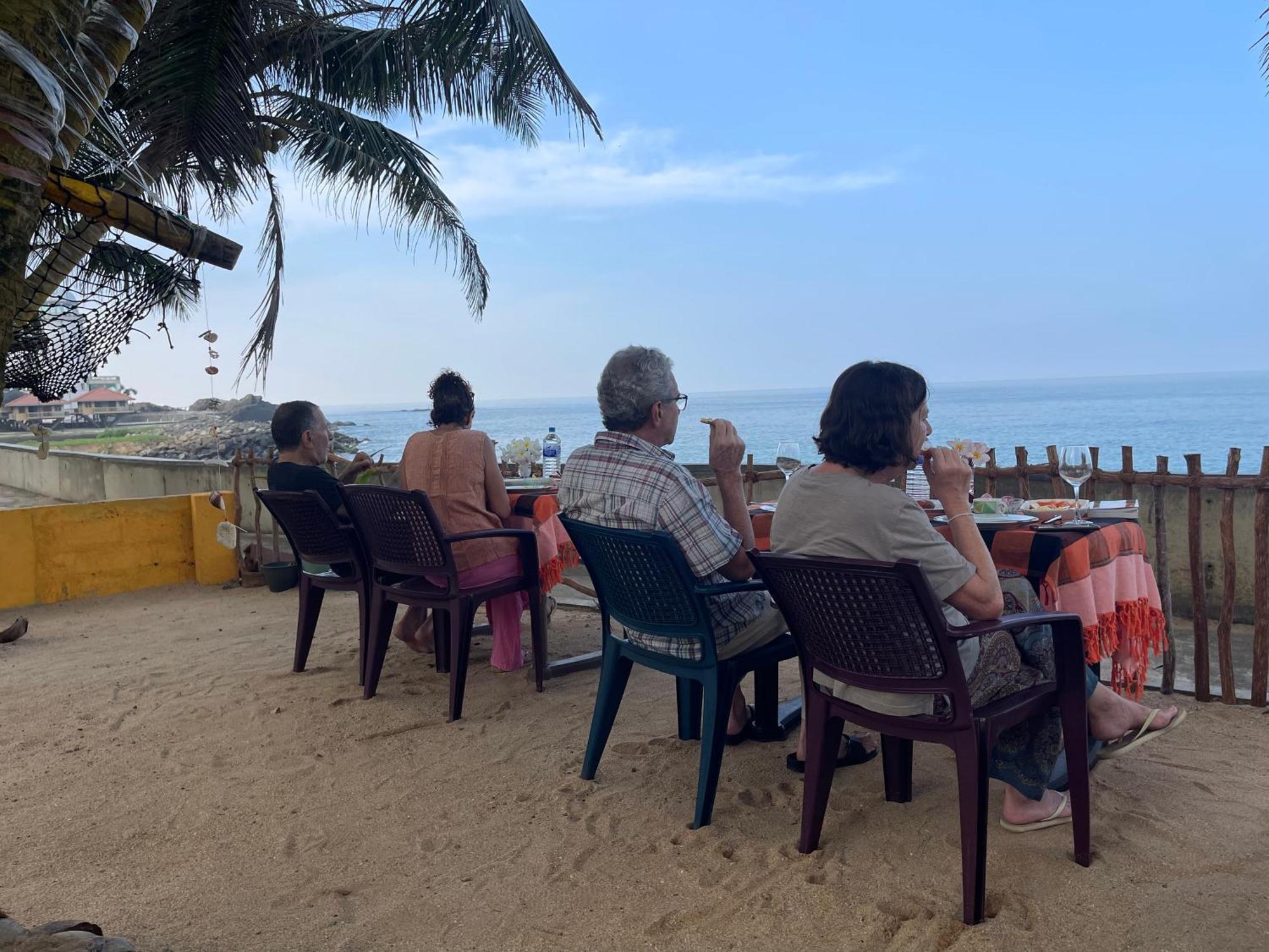 Blue Maalu Resort Ambalangoda  Exterior photo